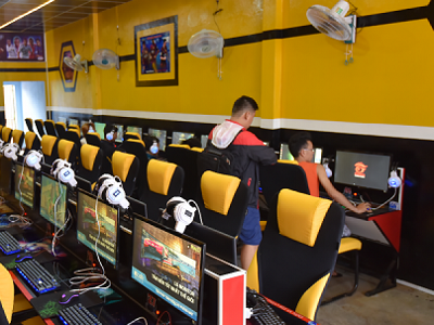 LẮP ĐẶT PHÒNG NET 30 MÁY