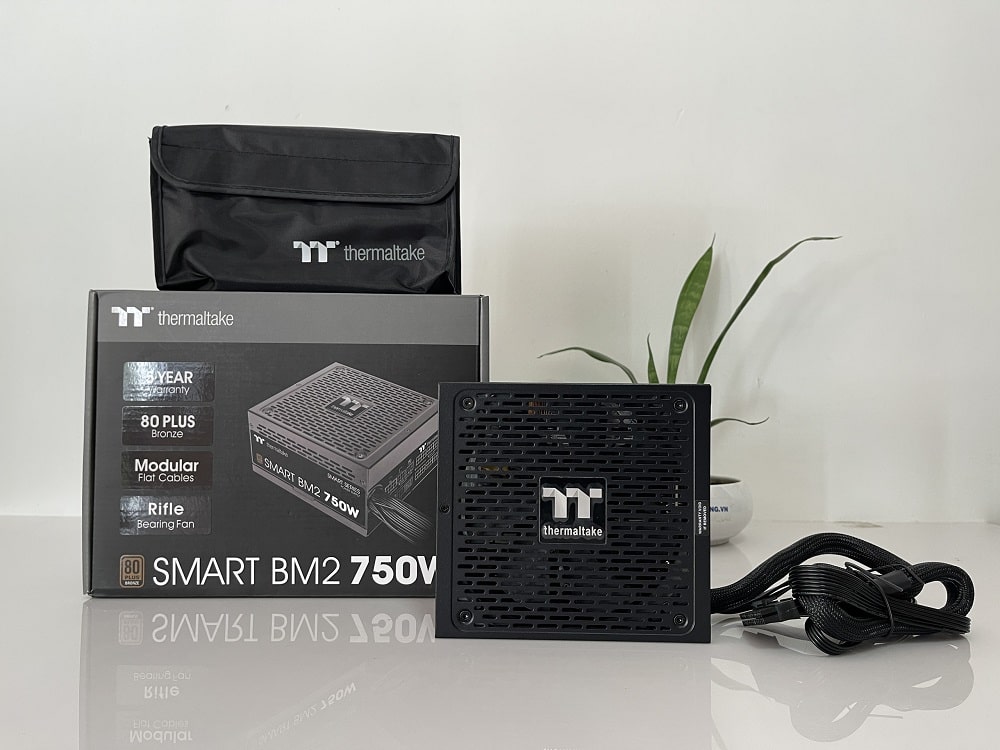 nguon-may-tinh-thermaltake-smart-bm2-phong-vu-kinh-bac.png1-min.jpg