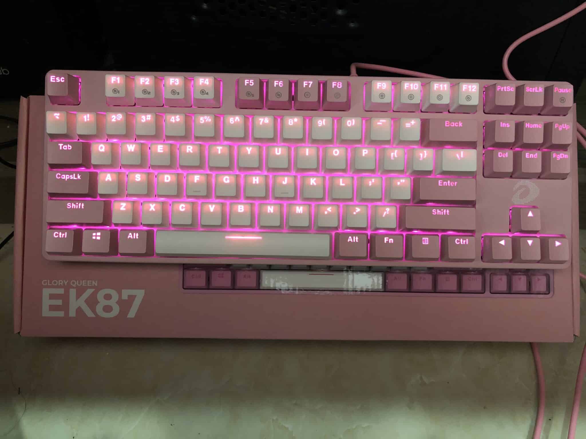 Bàn phím cơ DareU EK87 Pink White Blue Switch Bàn phím cơ DareU EK87 Pink White Blue Switch