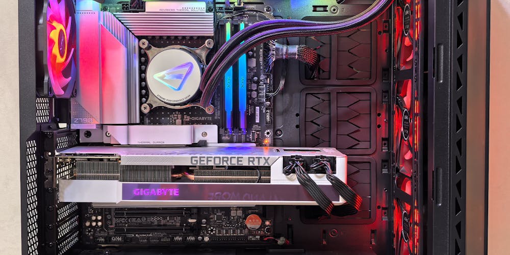 So sánh mainboard có RGB vs không RGB 3 So sánh mainboard có RGB vs không RGB